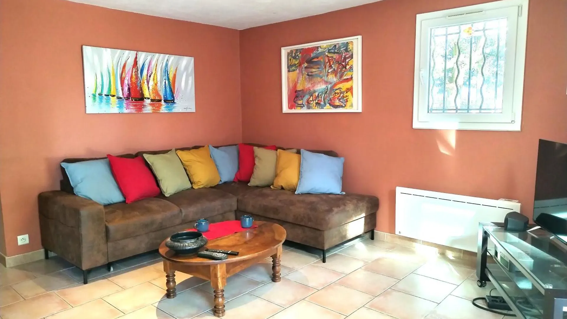 Hotel Au Mas Saint Pierre Pignans 0*,