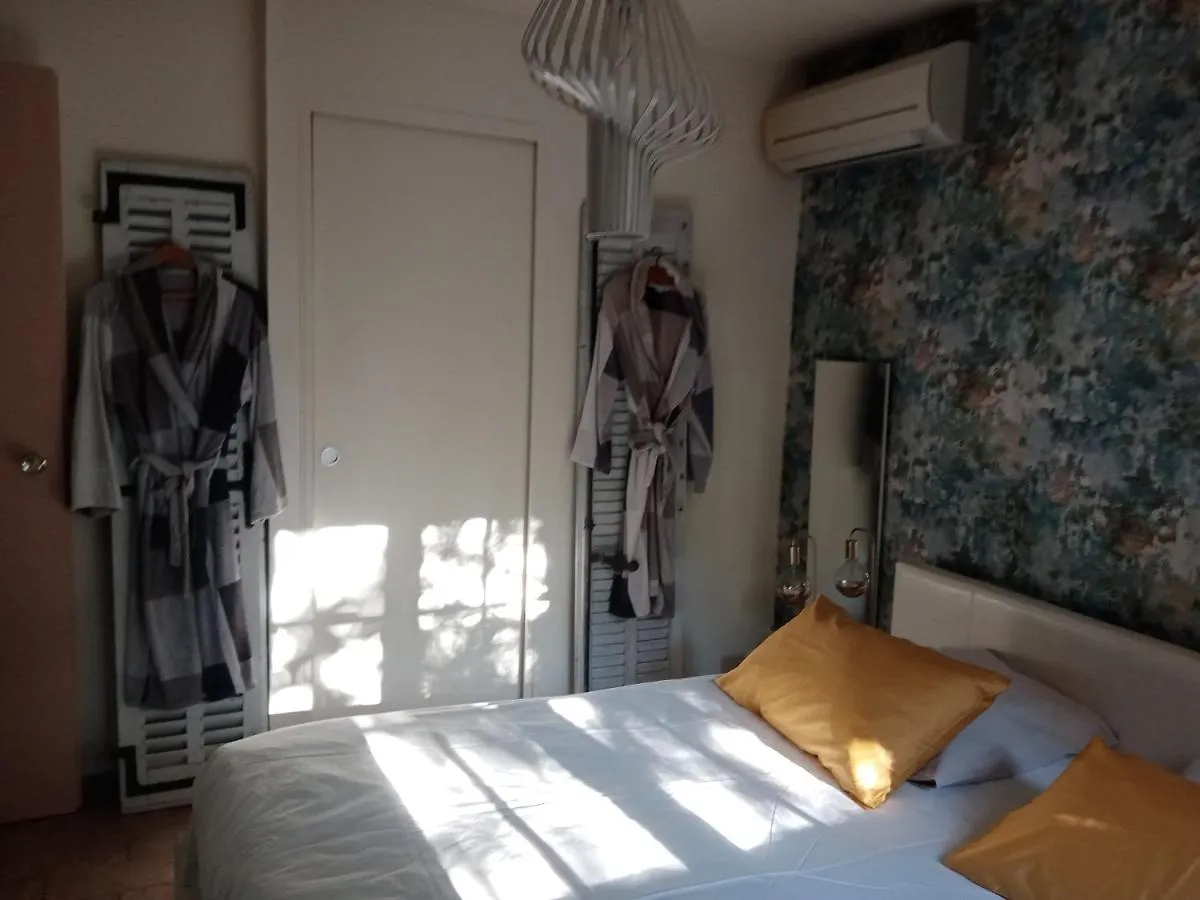 Hotel Au Mas Saint Pierre Pignans Frankreich