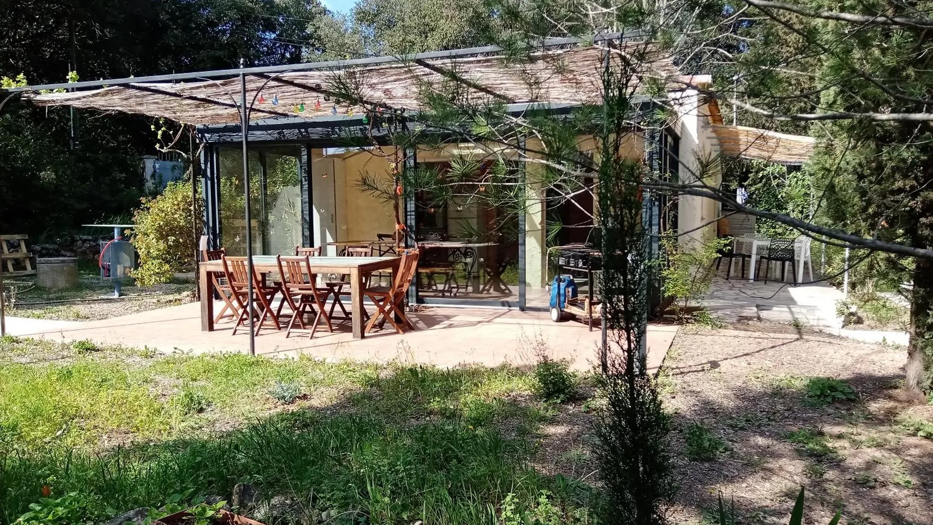 Pensjonat Hotel Au Mas Saint Pierre Pignans Francja